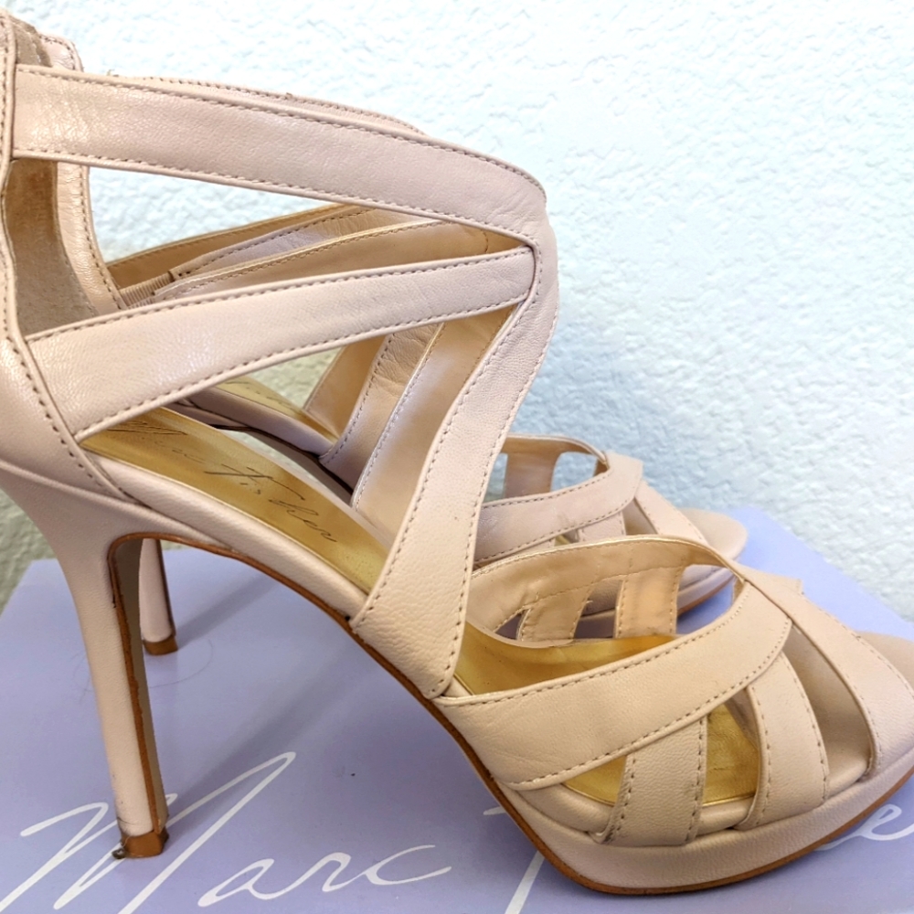 Woman's high heel sandals